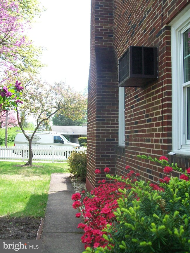 503 Vine St, Middletown, PA 17057 - photo 6