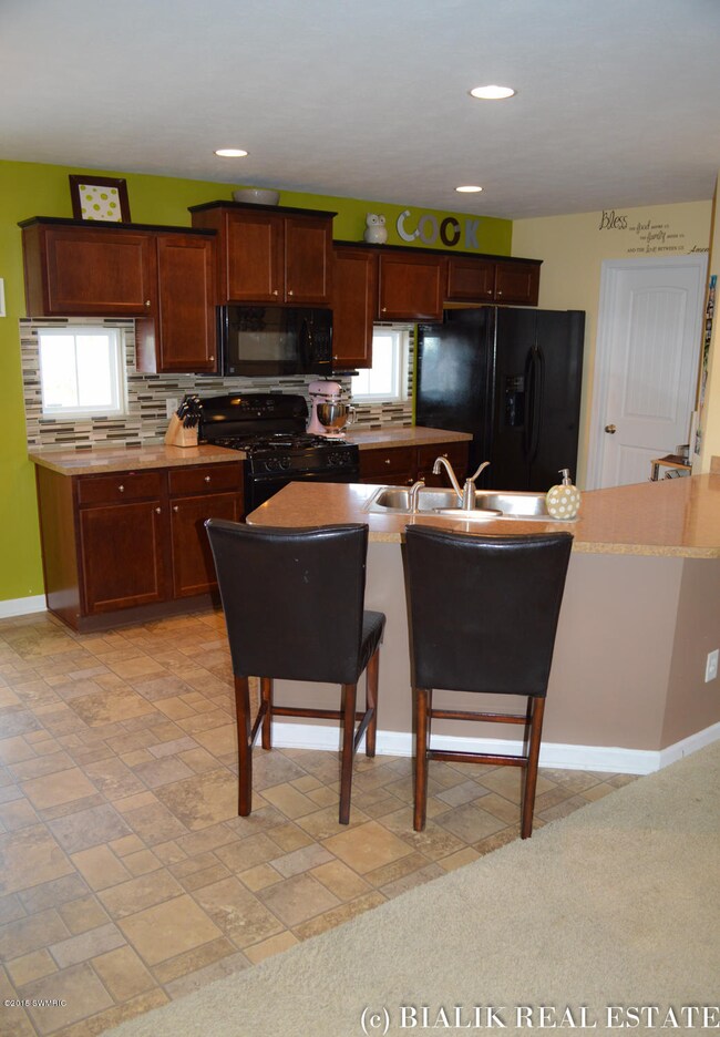 3aaa_845 Cobblestone Way-60