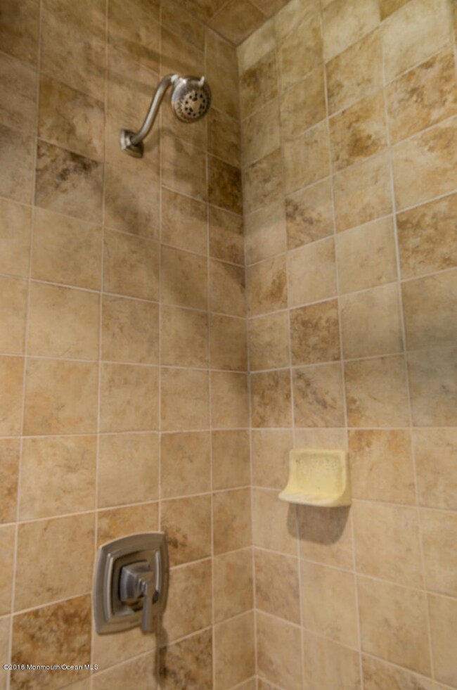 4 Ginger Ct, Eatontown, NJ 07724 - photo 7