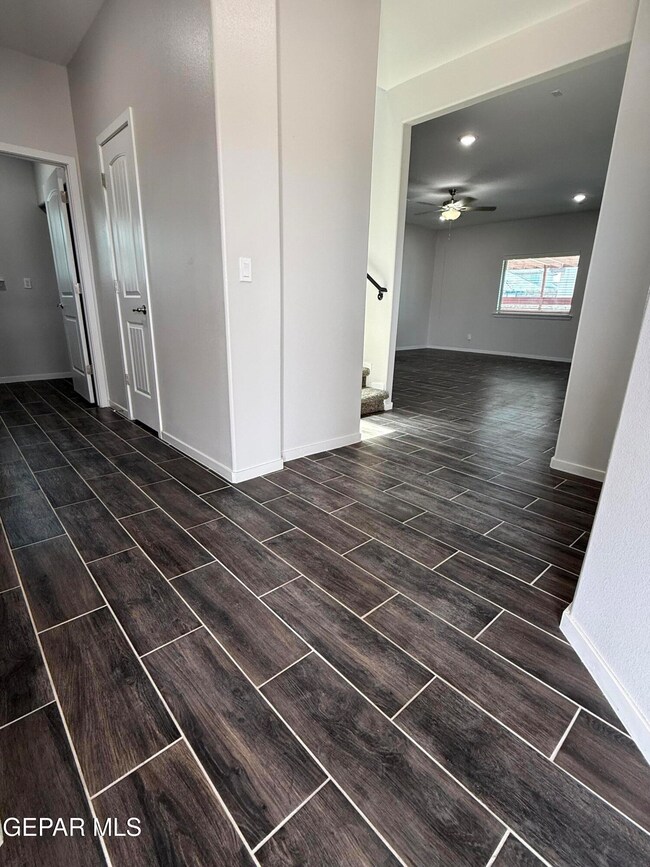 804 Blingwood, El Paso, TX 79928 - photo 5