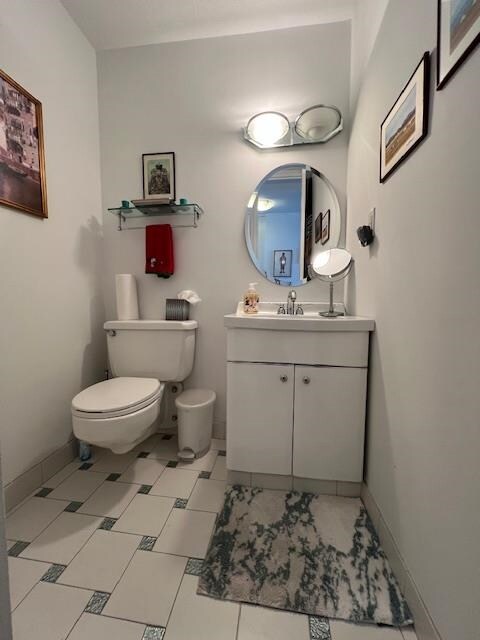 The Galaxy Towers unit 42D, West New York, NJ 07093 - photo 4