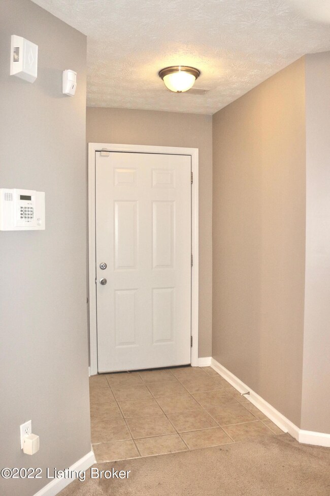 248 Palmer Dr, Frankfort, KY 40601 - photo 3