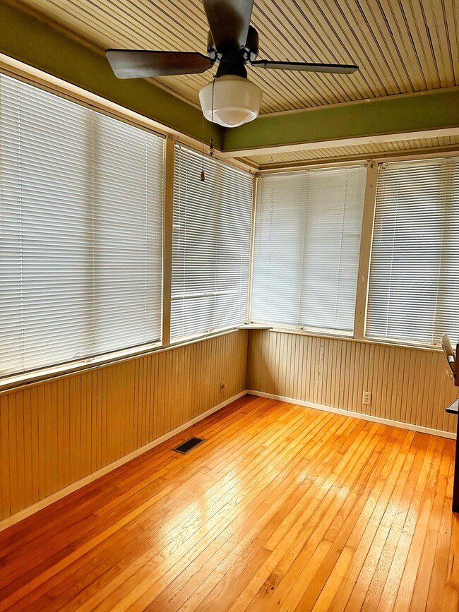 549557FC-4E53-444C-B6FA-78A0222AB6E2