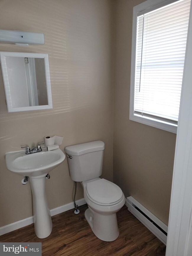 703 S Washington St unit 1, Berkeley Springs, WV 25411 - photo 6