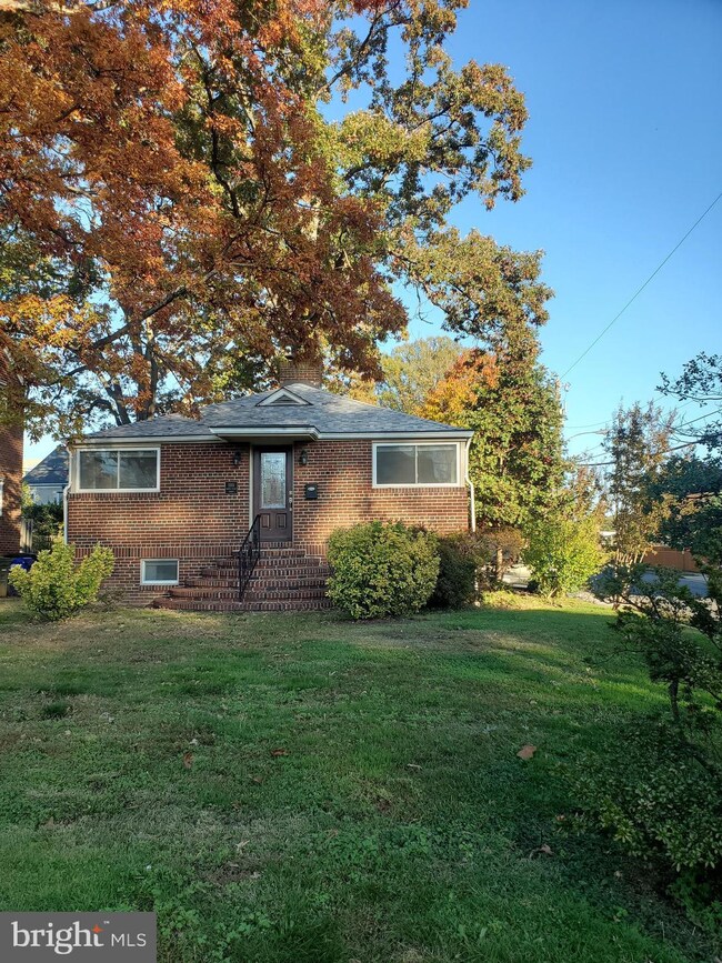 1301 N Stuart St, Arlington, VA 22201 - photo 6