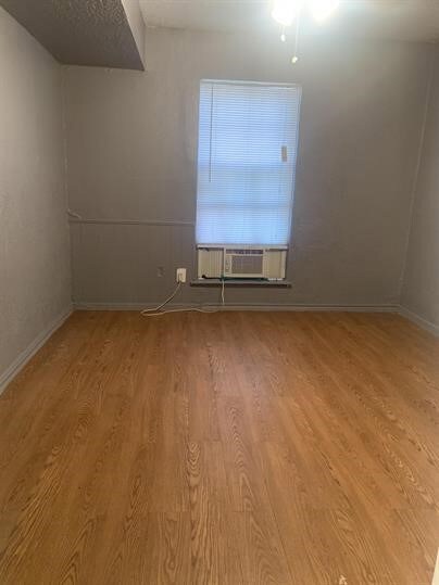 6225 Tierwester St unit 11, Houston, TX 77021 - photo 3