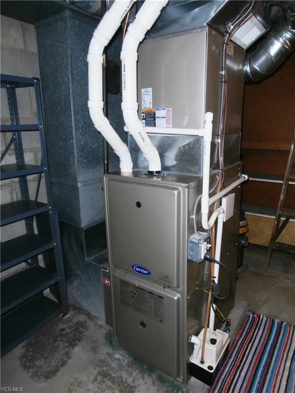 1662 Eldon Dr, Wickliffe, OH 44092 - photo 2