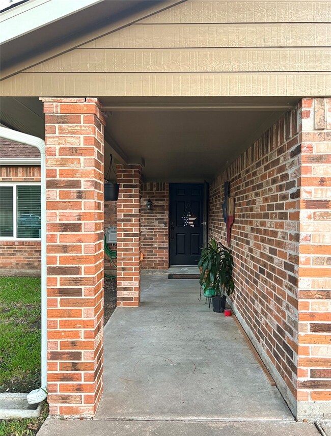 2816 El Camino St, Bay City, TX 77414 - photo 4