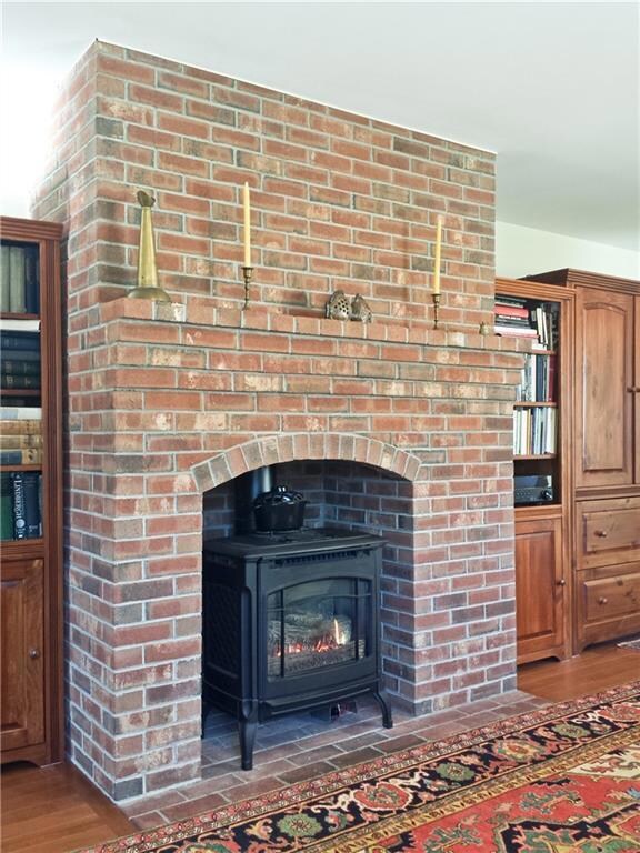 Jotul propane stove with stepped...