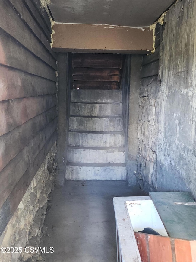 49 N Marshall St, Shamokin, PA 17872 - photo 4