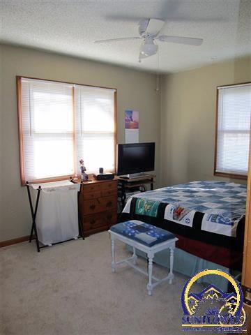 3553 SW Devon Ave, Topeka, KS 66611 - photo 7