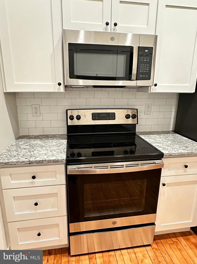 4629 E Thompson St unit 42, Philadelphia, PA 19137 - photo 3