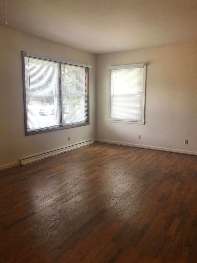 Living Room - Hardwood Floors