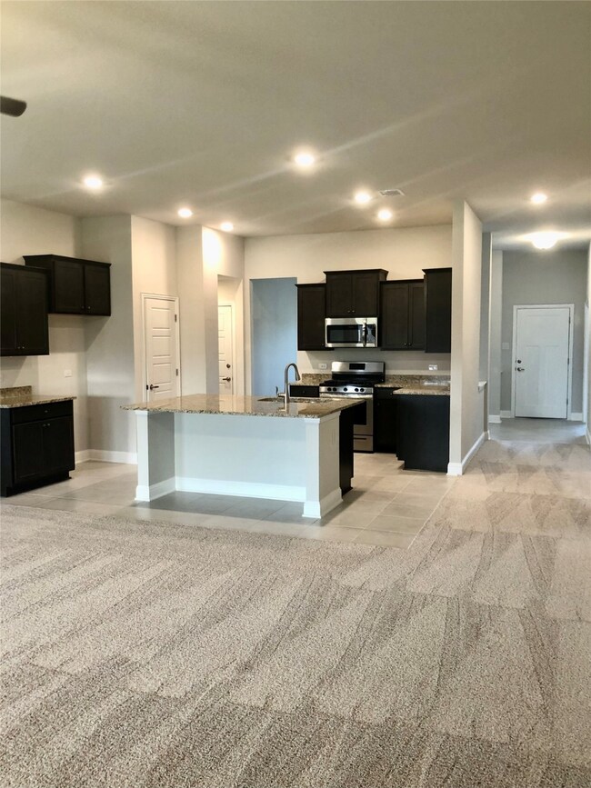 30141 Kingston Heath Dr, Cleveland, TX 77327 - photo 3