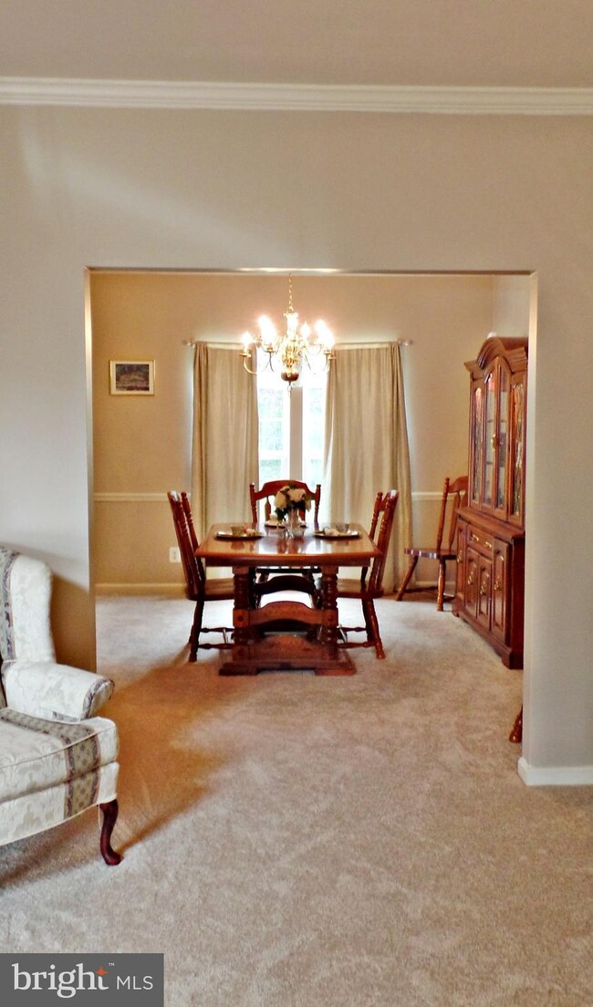 3090 Azalea Sands Ln, Dumfries, VA 22026 - photo 6