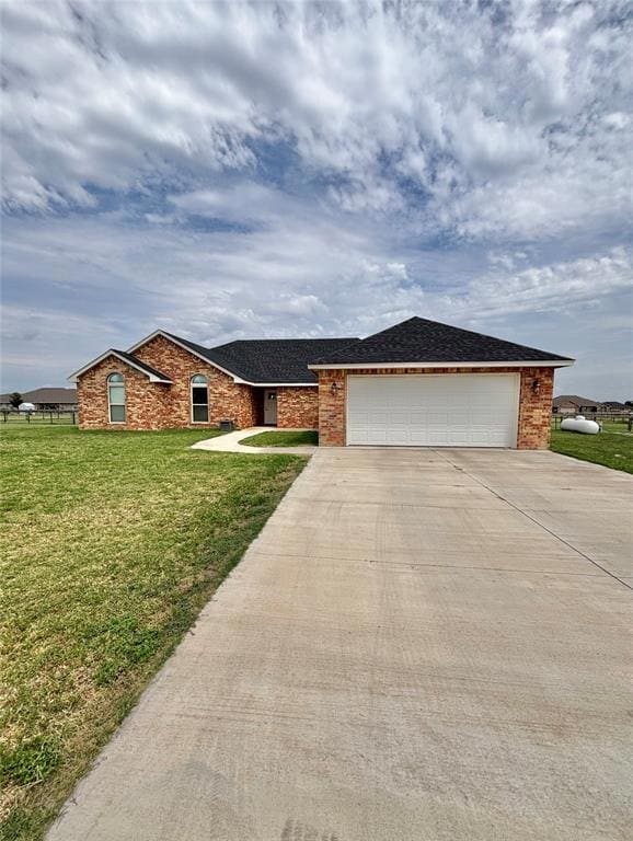 19 Integrity Cir, Altus, OK 73521 - photo 2