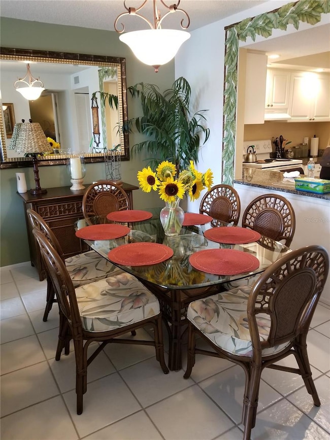 Lido Towers unit 405, Sarasota, FL 34236 - photo 3