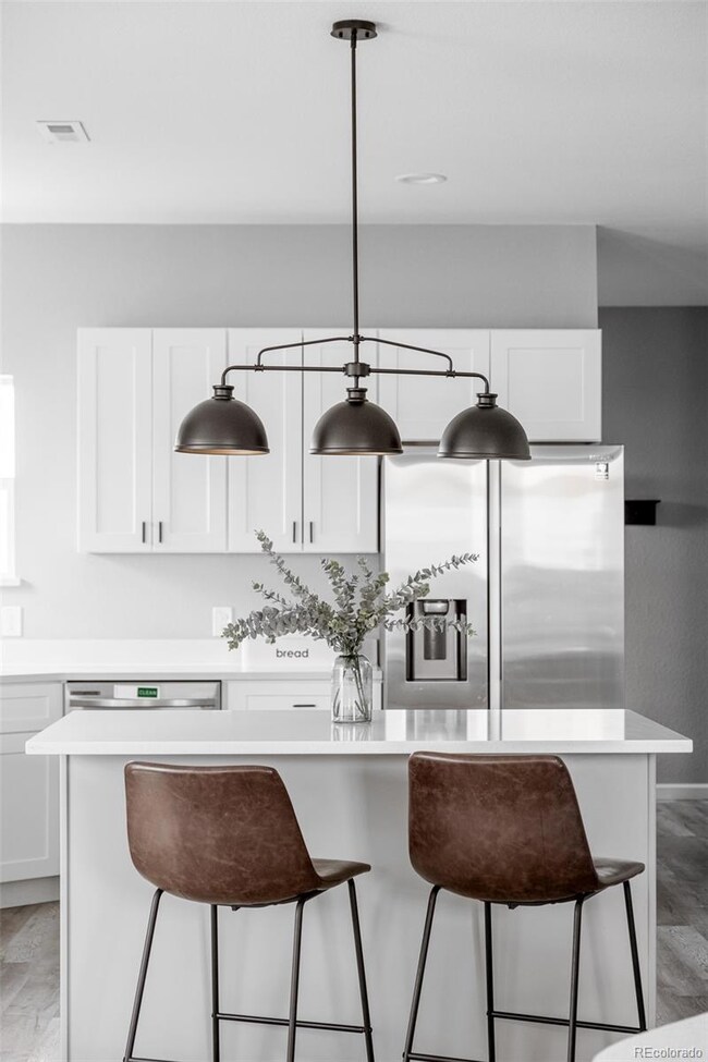 1933 Oakland St, Aurora, CO 80010 - photo 7