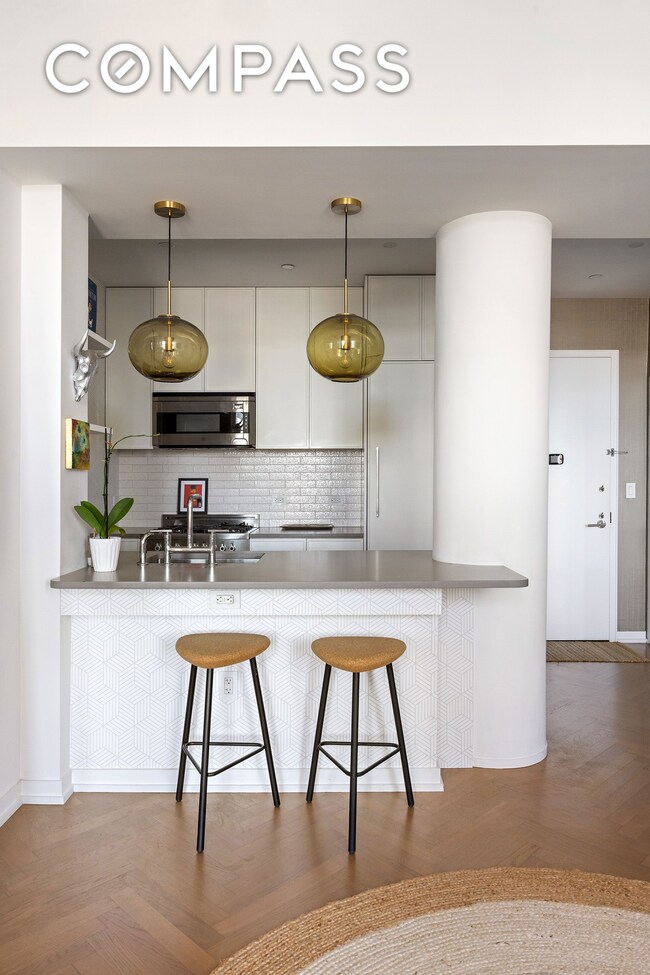 Austin Nichols House unit B503, Brooklyn, NY 11249 - photo 5