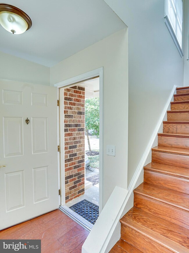 45050 Brae Terrace unit 201, Ashburn, VA 20147 - photo 6