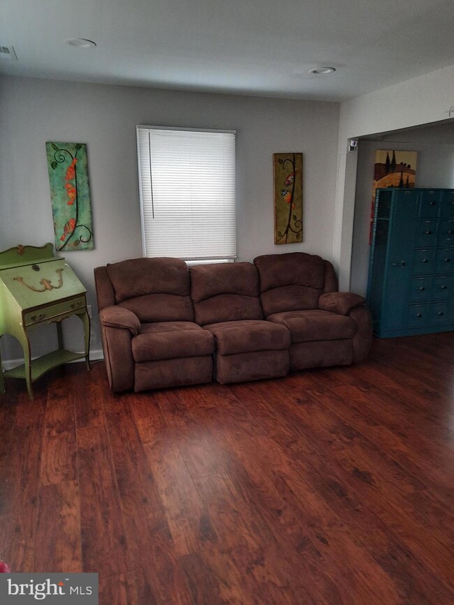 117 Columbia Ave, Lindenwold, NJ 08021 - photo 3