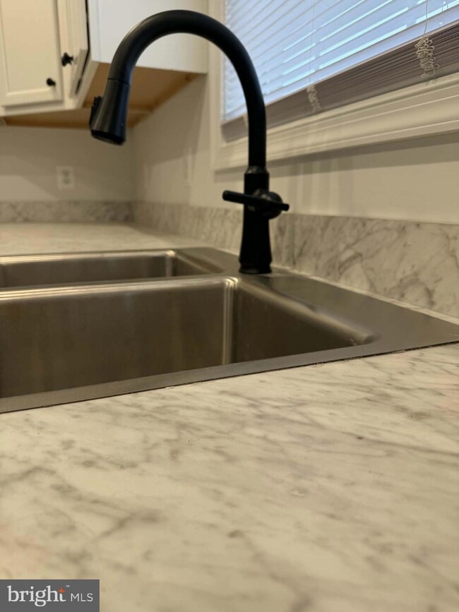 118 Windsor Knit Rd, Edinburg, VA 22824 - photo 7