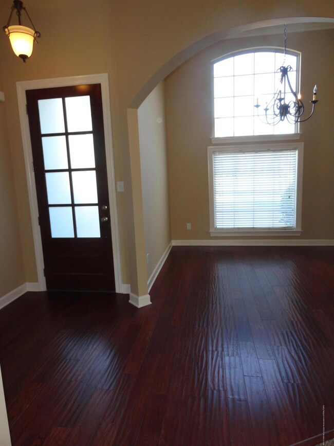 3323 Forest Bend Dr, Southaven, MS 38672 - photo 3