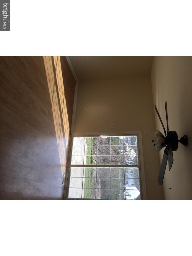 119 Kendall Ct, Reading, PA 19608 - photo 6