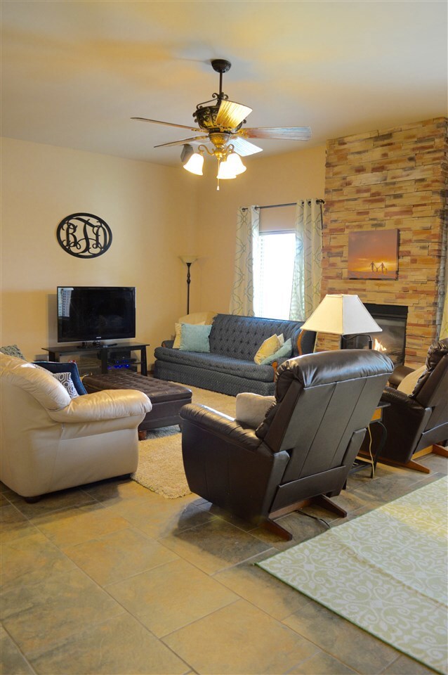 1402 Puesta Del Sol, Alamogordo, NM 88310 - photo 7