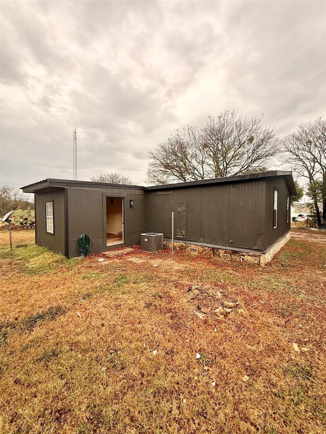 923 Guadalupe River Dr, Granbury, TX 76048 - photo 6