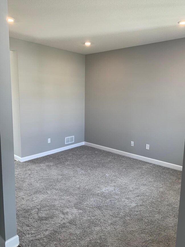 Flex room/Dining room. The flex room is a great place for an office for those who like to stay organized, play area for the kids, or just a place to sit down and read that book you've been meaning to read. Model home.
