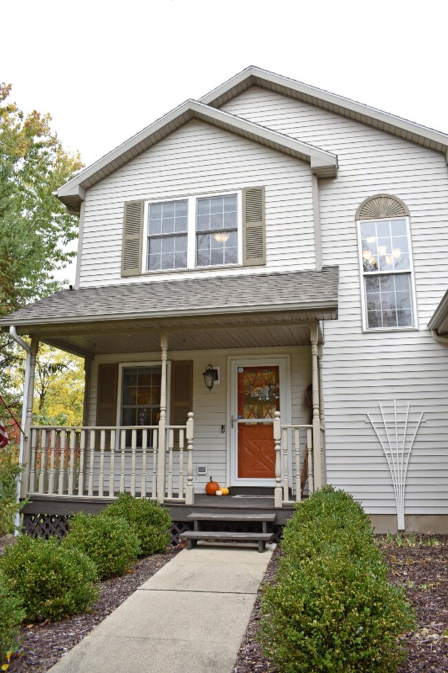 4355 Olde Forest Dr, Kalamazoo, MI 49009 - photo 3