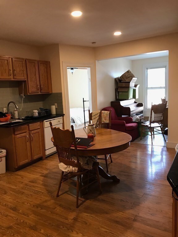 310 Prospect St unit 6, Cambridge, MA 02139 - photo 3