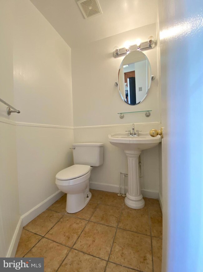 15003 Laureland Place, Laurel, MD 20707 - photo 7