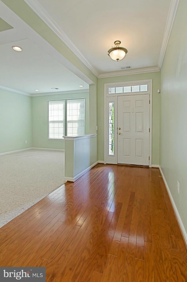 16092 Dancing Leaf Place, Dumfries, VA 22025 - photo 5