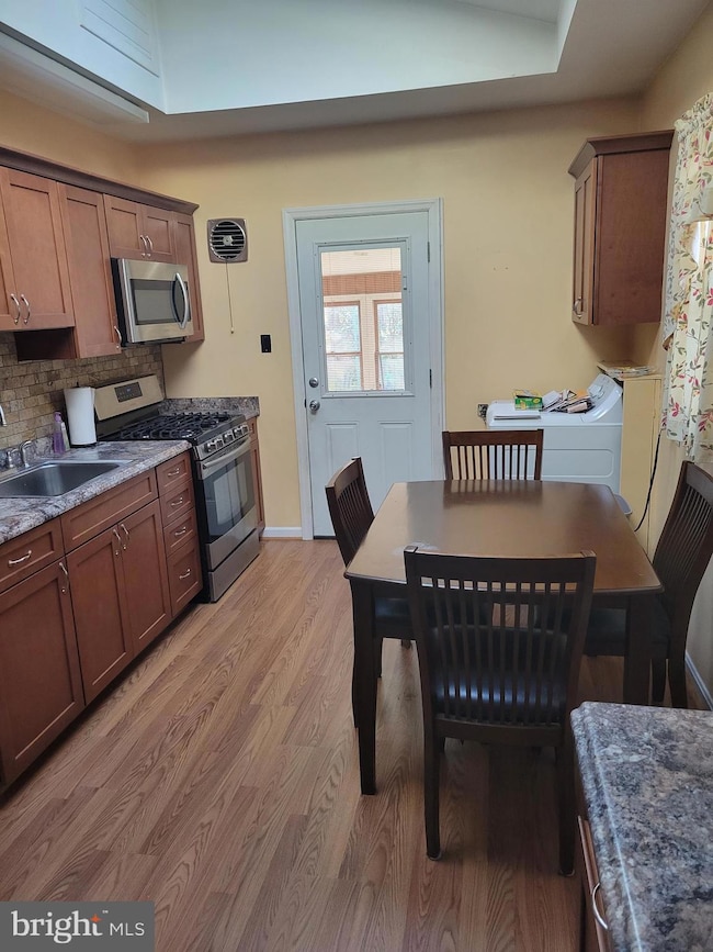 27 N Lakeshore Dr, Millville, NJ 08332 - photo 4