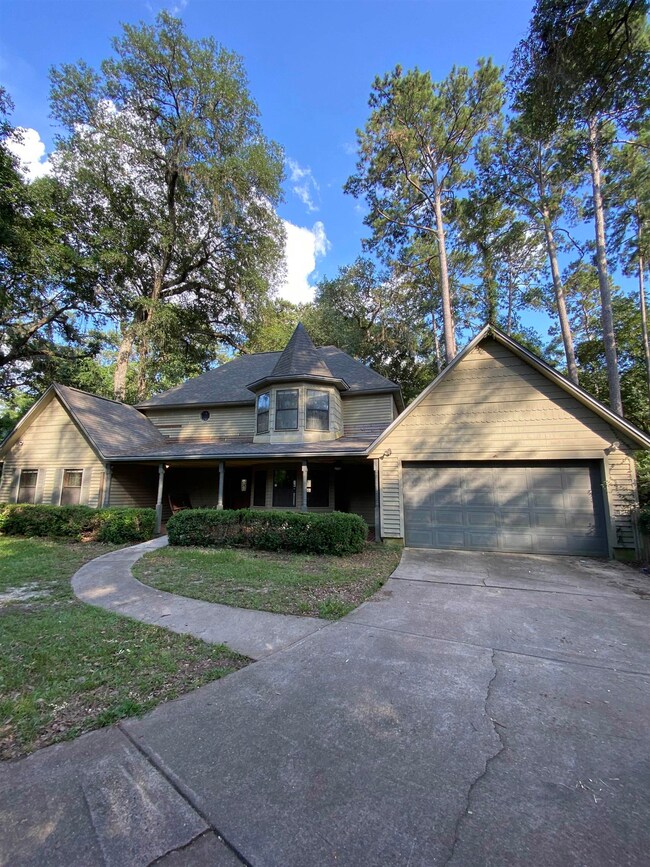 1588 Copperfield Cir, Tallahassee, FL 32312 - photo 2