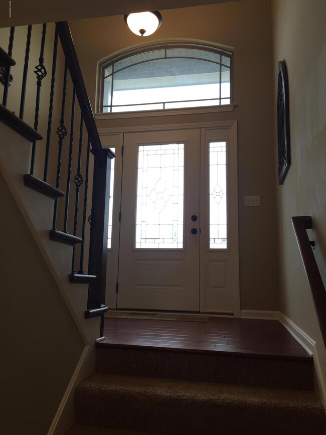 11704 Taylor Rae Dr, Louisville, KY 40229 - photo 5