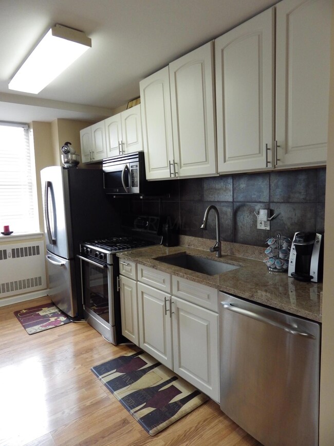 Park Towers unit 308, Columbus, OH 43203 - photo 7