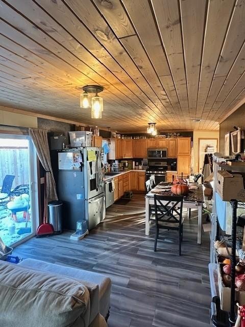 913 4th St SE, Bemidji, MN 56601 - photo 4