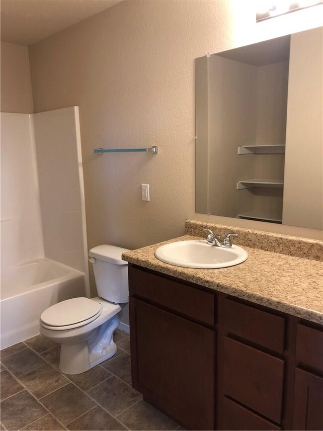 1000 Jessica Leigh St, Elkins, AR 72727 - photo 4