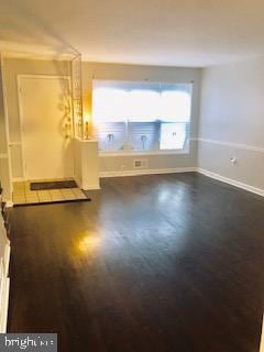 6223 Frederick Rd, Catonsville, MD 21228 - photo 3