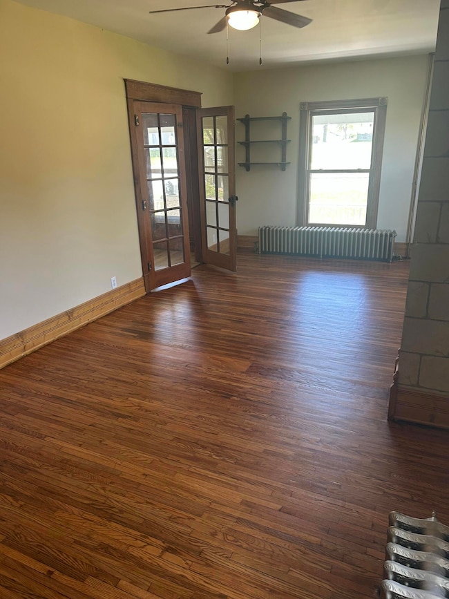 222 E Grant St, Clarinda, IA 51632 - photo 4