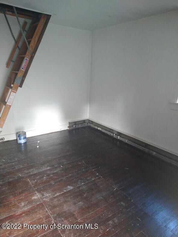 106 G C Smith St, Elmhurst, PA 18444 - photo 6