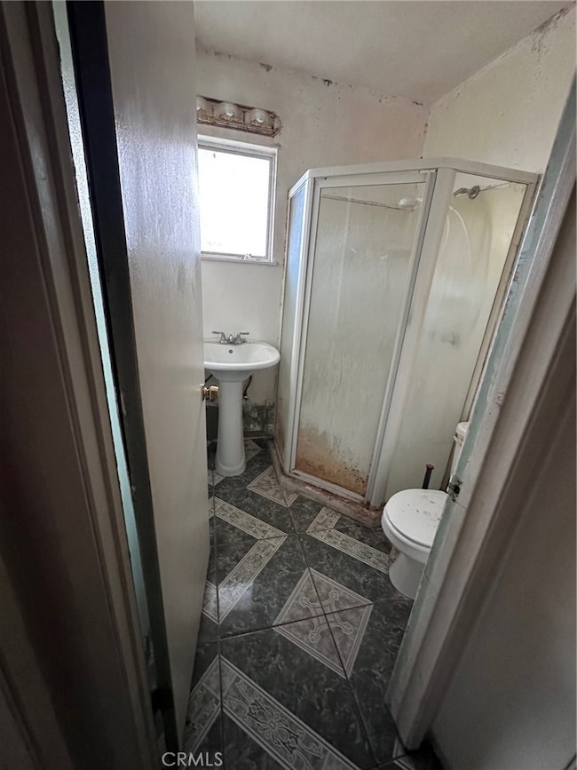 262 N Larch Ave, Rialto, CA 92376 - photo 7