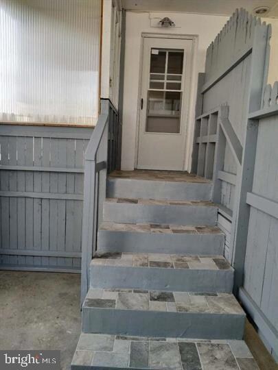 104 Lincoln Ave, Glen Burnie, MD 21061 - photo 2