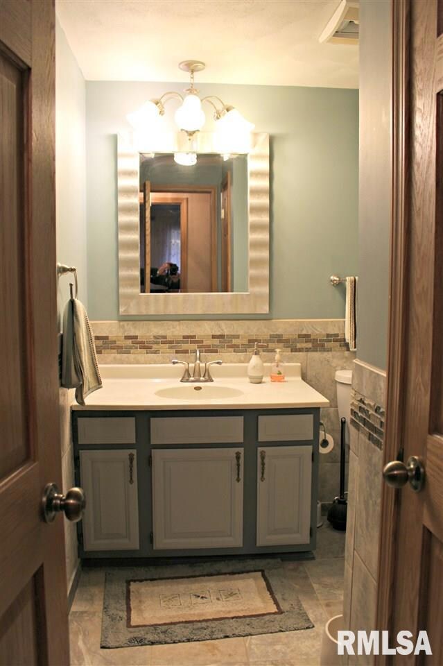 16016 N Regency Park Place, Chillicothe, IL 61523 - photo 7