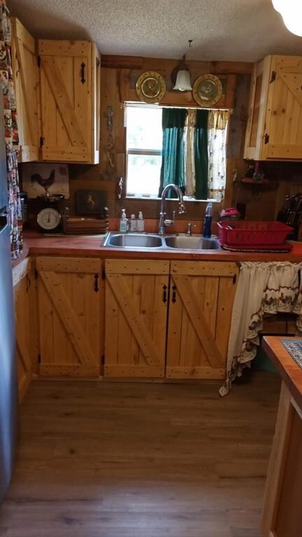 4700 Cedar Ln, Cleburne, TX 76031 - photo 5