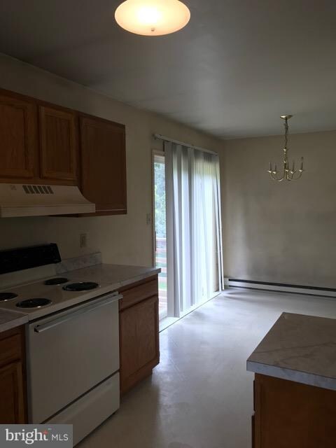 2765 Tattoo Dr, Chambersburg, PA 17202 - photo 5