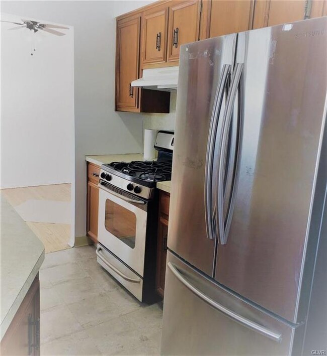 1504 Fleming St, Bethlehem, PA 18017 - photo 6